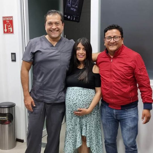 Consulta de revisión a paciente con tratamiento de reproducción asistida